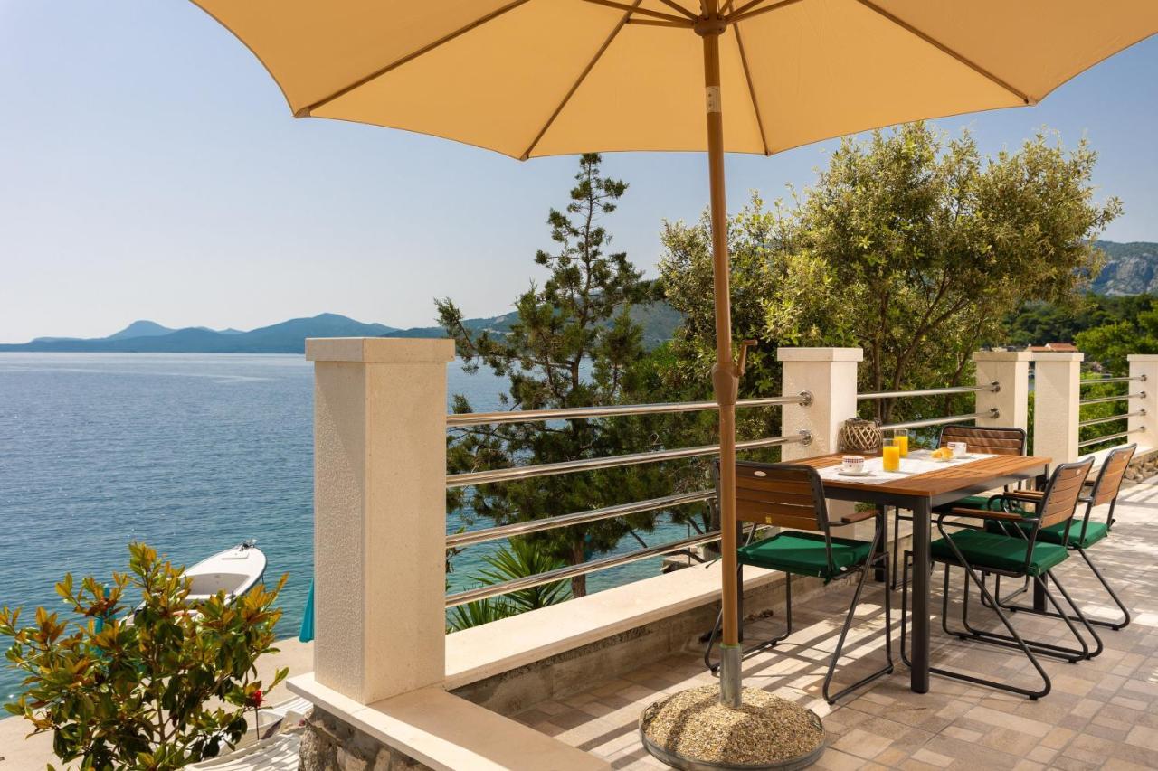 Apartments Laurea Slano Exterior photo