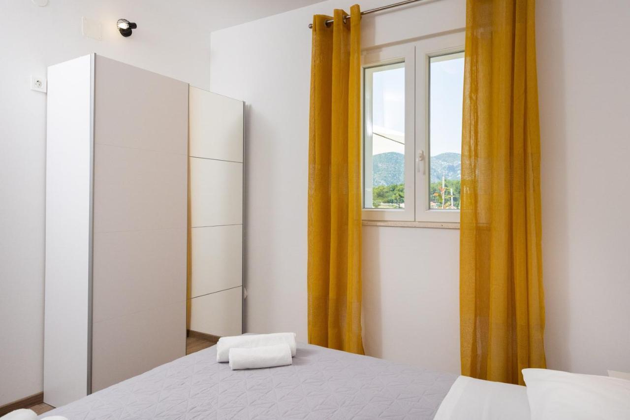Apartments Laurea Slano Exterior photo