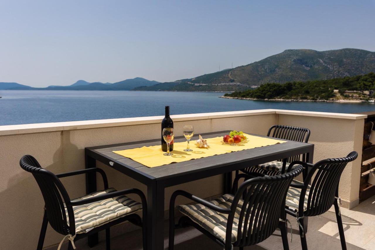 Apartments Laurea Slano Exterior photo